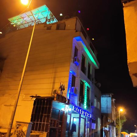 Dilek Hotel & Cafe Estambul Exterior foto