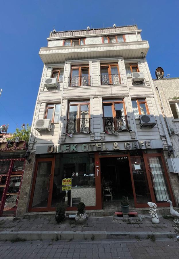 Dilek Hotel & Cafe Estambul Exterior foto